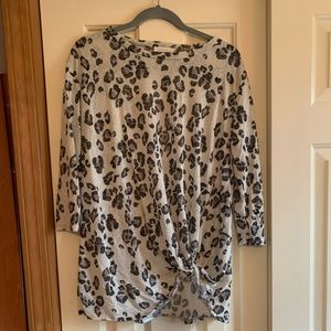 Reborn J white/taupe/black twist from 3/4 top